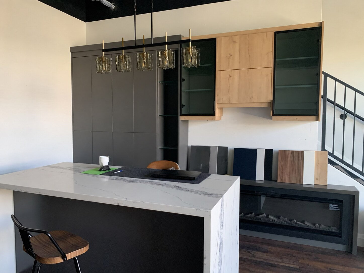 Cabinetry and material displays in the Made to Measure showroom consultation area